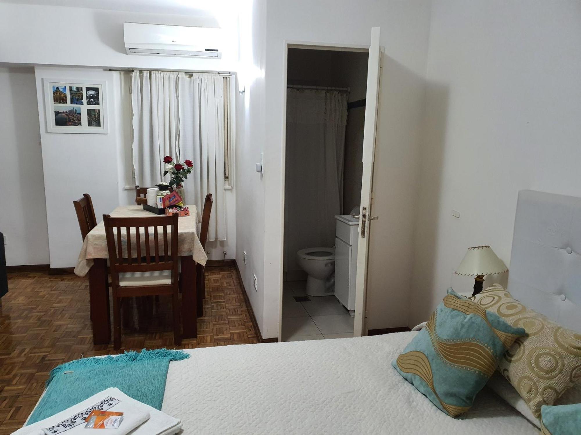 Monoambiente Centro Estrategica Ubicacion Appartement Buenos Aires Kamer foto